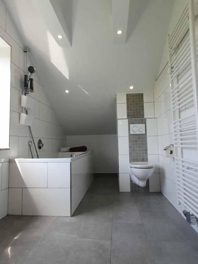 Ruhige Und Moderne 2-Zi. Wohnung Kulsheim Екстериор снимка